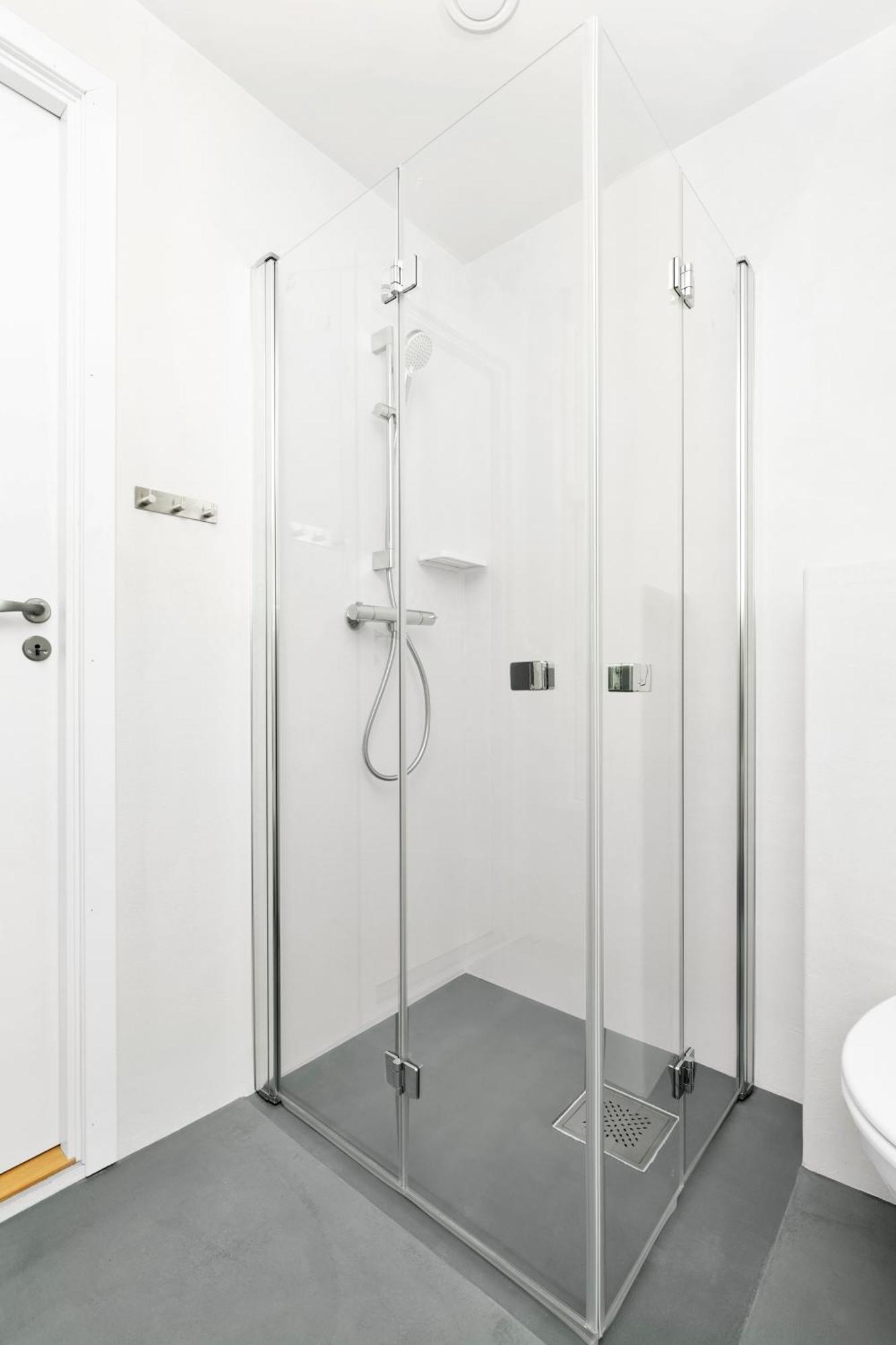 Central Guest House - Bedroom With En Suite Bathroom Stavanger Phòng bức ảnh